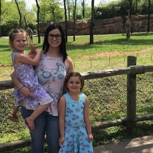 Meet your Posher, Kayla